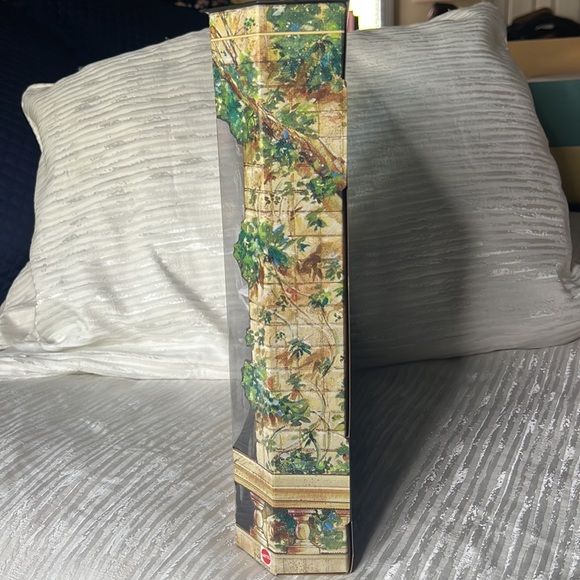 KEN & BARBIE AS ROMEO AND JULIETTE 1st IN A SERIES, TOGETHER FOREVER COLLECTION - Picture 7 of 15